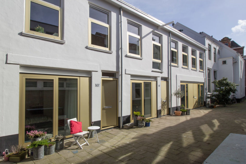 Ontwerp hofjeswoning door studio suit