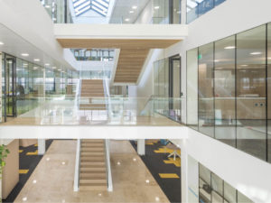 atrium kantoor abnamro door TenW architecten