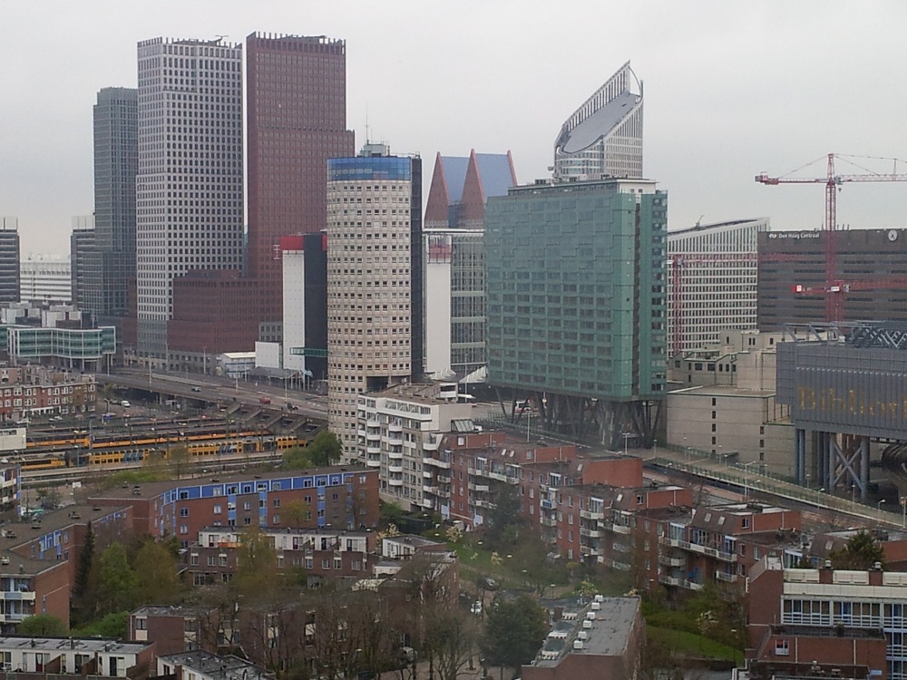 Bezuidenhout-West met hoogbouw op de achtergrond