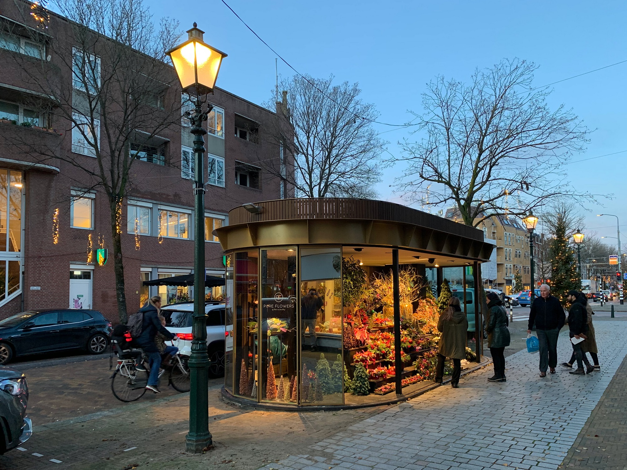 kiosk met bloemen verkoop